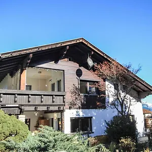 apartment-karin1.innsbruckaustriahotels.com/